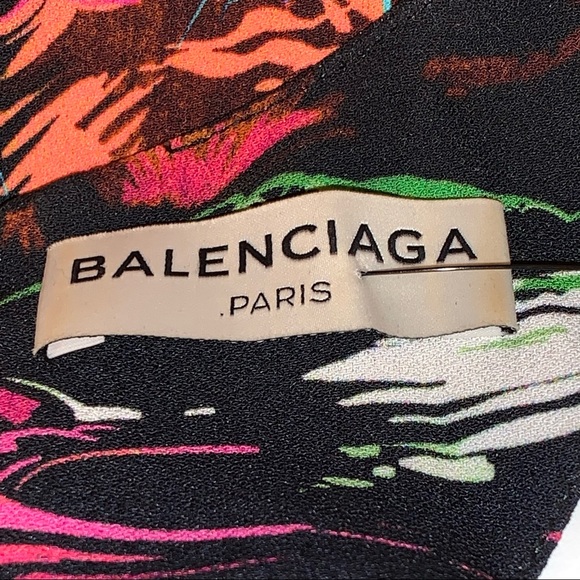 BALENCIAGA size 38 bold neon nature scene on black BLOUSE - Picture 3 of 13